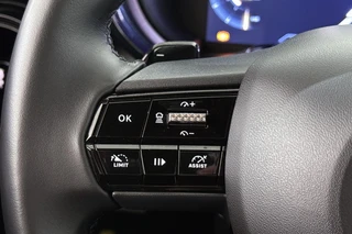 Alfa Romeo Junior 1.2 Turbo Hybrid Ibrida Speciale Pack Techno Stoelverwarming Camera / 32