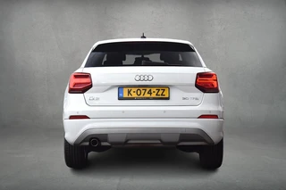 Audi Q2 30 TFSI Design Pro Line Plus | Stoelverwarming | Cruise | Navi | Climate / 10