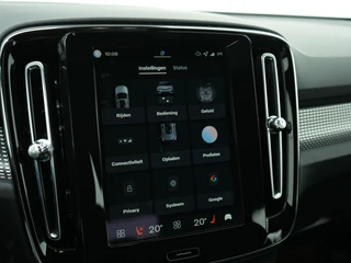 Volvo EX40 SINGLE MOTOR PLUS BLACK EDITION 70 KWH 100% SOH  | Trekhaak | Harman Kardon | Warmtepomp / 51