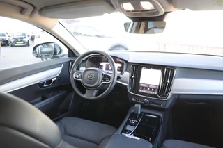 Volvo V90 2.0 T6 Plug-in hybrid AWD Essential Bright|Apple carplay|Navi|Automaat| / 18