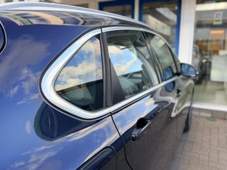 BMW 2 Serie Active Tourer 218i High Executive I Navigatie I Camera I Trekhaak I HUD I LED / 8
