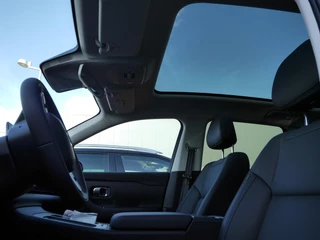 Leapmotor C10 Design REEV 28.4 kWh | Demo | 1500 trekgewicht | Nieuw uit voorraad Leverbaar | Panoramadak | Camera | 20 inch | Elektrische achterklep / 29