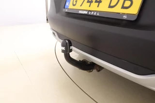 Opel Grandland X 1.2 Turbo 130pk Innovation | Navigatie | Trekhaak | Climate control | AGR Comfortstoelen | Elektrische achterklep | Stoel- en stuurverwarming | Camera / 16