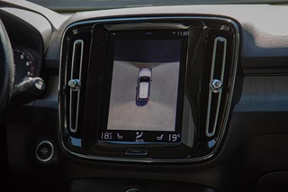 Volvo XC40 2.0 B4 Inscription Trekhaak|Leder|360 camera|Keyless / 19