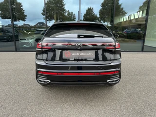 Volkswagen Taigo 1.5 TSI 150pk DSG R-Line Trekhaak | IQ light | Camera | Navi | Virtual | Rijklaar incl. garantie / 32