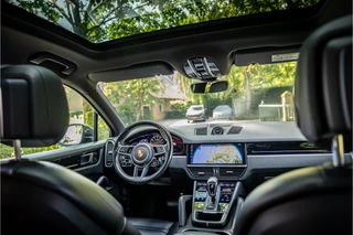 Porsche Cayenne 3.0 22" Bose Standverwarming Panorama Trekhaak / 21