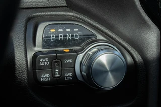 Dodge Ram 1500 4X4 5.7 V8 4x4 Crew Cab Limited / 37