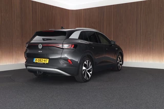 Volkswagen ID.4 First 77 kWh SOH 90% Trekhaak Stoelverwarming Camera Navigatie / 9