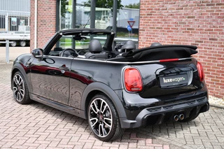 MINI Cooper S Cabrio Mini 2.0  JCW-pack ACC HUD H/K Carplay Camera Black-pack DDC / 61