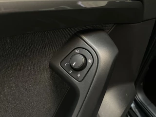 Seat Ateca 1.5 TSI 150pk DSG Style Business Intense LED Camera Navigatie / 21