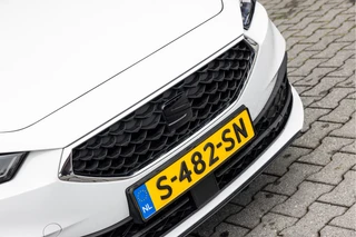 SEAT Leon 1.0 TSI Style  | LED | Carplay / 17
