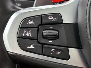BMW X3 M | Schuifdak | Harman/Kardon | 360 Camera | Stoelventilatie | Adaptive Cruise | HeadUp Display / 19
