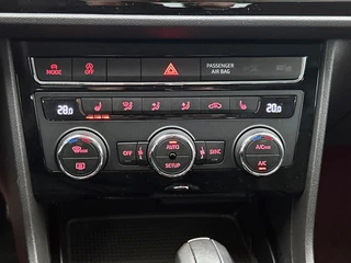 Seat LEON ST 2.0 TSI FR Business Intense | Automaat | Adaptive cruise | Stoelverwarming | Navigatie | Camera / 32