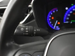 Toyota Corolla Touring Sports 1.8 Hybrid Style | Trekhaak | PDC | Stoelverw. | Navigatie / 16