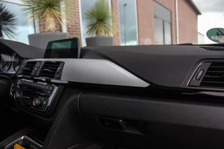 BMW 4-serie Gran Coupé 420i High Executive M Sport | Innovation pakket | Head-up display | LED adaptief | HiFi audio | Keyless entry | Shadow Line | Grootlichtassistent | Stoelverwarming / 42