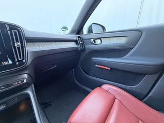 Volvo XC40 1.5 T5 262pk Recharge Inscription PHEV Leer Stoel/Stuurverw Carplay Crystal Orrefors Dealer-Onderhouden! / 31