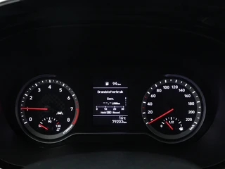 Hyundai i10 1.0 Comfort Carplay Navigatie | Airco | Cruise control / 24