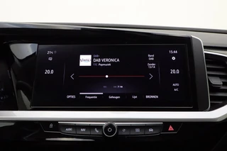 Opel Grandland 1.6 Turbo Plug-In Hybrid 300pk 4x4 GSe | Navigatie | Camera | Comfort stoelen | Elektrische achterklep | Stoel- en stuurverwarming | Adaptive Cruise control | / 28