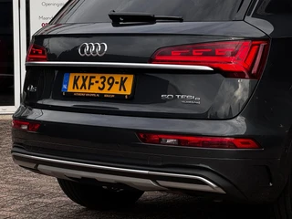 Audi Q5 50 TFSI e S-Line edition Competition | 98% SOH | Panoramadak | Nappa-Leder| Matrix-LED | 360 Camera | Stoelverwarming / 7
