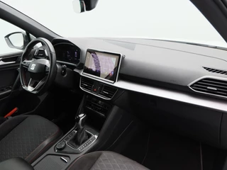 SEAT Tarraco 1.5 TSi 150 Pk Automaat FR Business Intense 7-Pers | 360 Camera | Panorama Dak | Full LED | Trekhaak | Carplay | navigatiesysteem | Climate Control | 20 Inch | 70.775 Km!! / 45