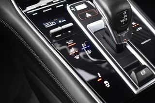 Porsche Panamera Sport Turismo 2.9 4 E-Hybrid SportDesign  | Pano | Sportuitlaat | ACC | 21'' Wielen | Matrix PDLS+ | Bose | Achterasbesturing | Head-Up | Stoelventilatie | / 21