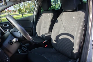 Renault Clio Estate 0.9 TCe Limited | Rijklaar | Dealer onderhouden | Airco | / 23
