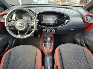 Toyota Aygo X Pulse Automaat APPLE & ANDROID ACHTERUITRIJCAMERA STOELVERWARMING / 22