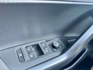 Volkswagen Polo 1.0 TSI STYLE / 19