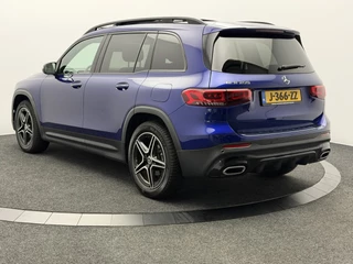 Mercedes-Benz GLB 200 Business Solution AMG Panoramadak | Camera | Full-Led | Sfeerverlichting | All-season / 4