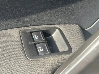 Volkswagen Caddy 1.0 Tsi Basic 102 PK 7 persoons  Rijklaar + 12 maanden Bovag-garantie Henk Jongen Auto's in Helmond,  al 50 jaar service zoals 't hoort! / 17
