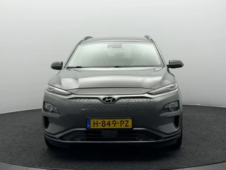 Hyundai Kona EV Premium 64 kWh SOH 90,1% Warmtepomp | Leer | Head-Up | Elektr. Stoelen | Adaptive Cruise / 9