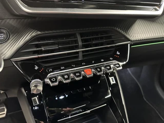 Peugeot 208 1.2 PureTech GT Pack Pano Carplay Camera Stoelverwarming / 40