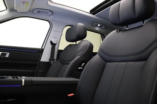 Jaecoo 7 Exclusive | RIJKLAAR INCLUSIEF €2.500,- REGISTRATIEVOORDEEL | Glazen schuif-/ kanteldak | 7 jaar garantie tot 150.000 km | 360 3D Camera | Lederen bekleding | Stoelventilatie & verwarming | Elektrische achterklep | Apple Carplay/Android auto / 8