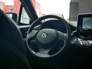 Toyota C-HR 1.8 Hybrid Executive JBL Audio| Leder| ACC| Dealer onderhouden / 5