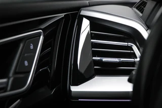 Audi Q4 e-tron 35 Advanced edition 55 kWh | CLIMA | STOELVERWARMING | DAB | APPLE | 20" / 35