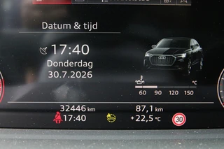 Audi Q3 Sportback 35 TFSI S Edition / 8