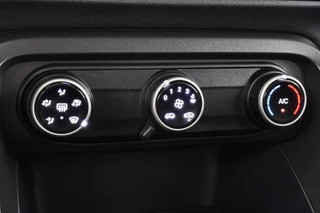 Citroen Ë-C3 You 113pk 44 kWh Airco Cruise Control / 20