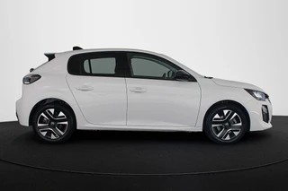 Peugeot 208 1.2 Hybrid 100 e-DCS6 Allure / 28