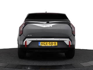 Kia EV3 Plus 81.4 kWh  - SOH 98,8% - Stoel/stuurwiel verwarming - Adaptieve Cruisecontrole - LED lampen - V2L - Fabrieksgarantie tot en met 03-2032 / 8