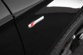 Audi Q5 50 TFSI e 299pk quattro S edition Trekhaak Virtual Cockpit Led Keyless ACC Stoelverwarming 2x S-Line / 46
