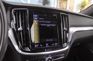 Volvo V60 2.0 B4 Inscription | NL auto | 2e eigenaar | BTW auto | Stuurverwarming | Leer | Cruise control | DAB | Camera | LED | Navigatie | Bluetooth | PDC / 28