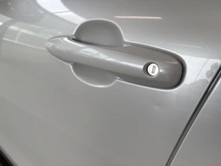 Toyota Corolla Cross 1.8 Hybrid 140 Style Plus  KEYLESS/CAMERA/NAVI/DODEHOEK/WINTERPACK / 14