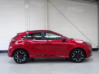 FORD Puma 1.0i Ecoboost Hybrid 125pk Titanium X / 6