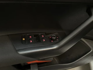 Volkswagen Polo 1.0 TSI Highline Climate Control Navigatie Parkeersensoren Adaptive Cruise / 19