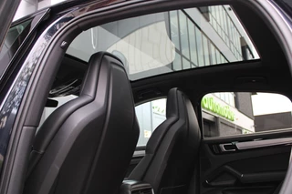 Porsche Cayenne Coupé 3.0 E-Hybrid Platinum Edition  | BOSE | MEMORY | 360 | KEYLESS | ELEK TREKHAAK | DODE HOEK | / 42