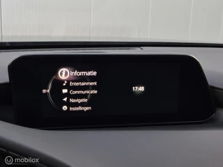 MAZDA 3 2.0 E-SKYACTIV-X M HYBRID 180 COMFORT MET BOSE AUTOMAAT/KEYLESS/LED/CAMERA/STOEL-STUURVERWARMING/HEAD-UP/ADAPTIVE CRUISE / 25