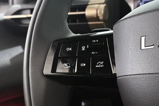 Lancia Ypsilon 1.2 Turbo Hybrid LX / 25