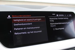 BMW 1 Serie 118i Business Edition  | M-Sport | Origin NL | Camera | Trekhaak | Navigatie / 41