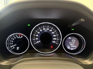 Honda HR-V 1.5 i-VTEC Executive  Panoramadak Full-led Navigatie / 9