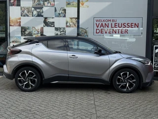 Toyota C-HR 1.8 Hybrid Bi-Tone Plus / 6